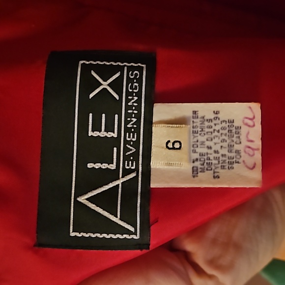 ALEX Evening gown size 6 - Picture 6 of 7